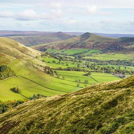 Fryers Cottage - Beautiful 2 Bedroom Town & Country Cottage On Edge Of Peak District Wirksworth Bagian luar foto